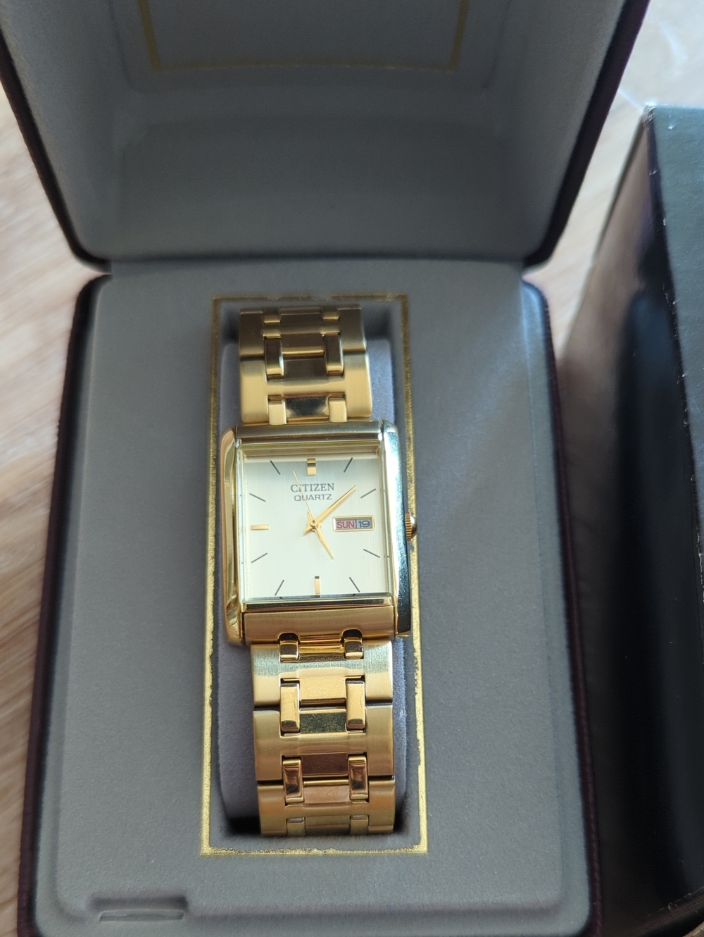 Citizen Tank 1002-S99299 Gold Tone Day-Date Quartz Watch-Vintage (New old Stock)